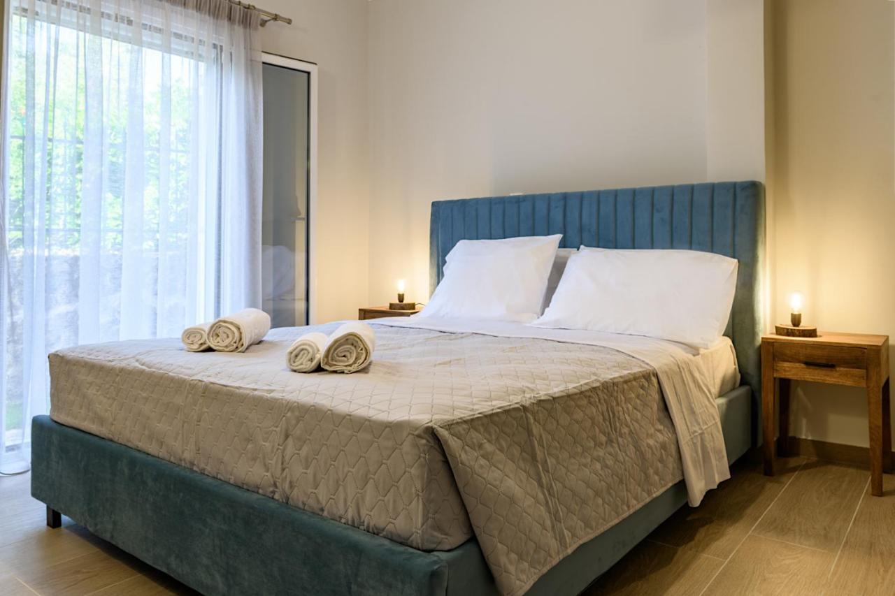 Antho'S Apartment Kanali  Ngoại thất bức ảnh